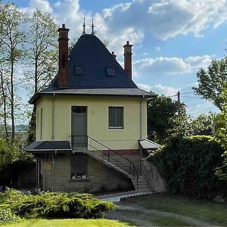 Maison Independante La Quietas Sur Les Hauteurs De Sedan Villa Exterior photo